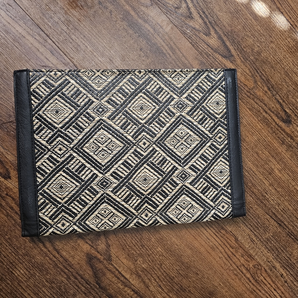 missselfridges clutch